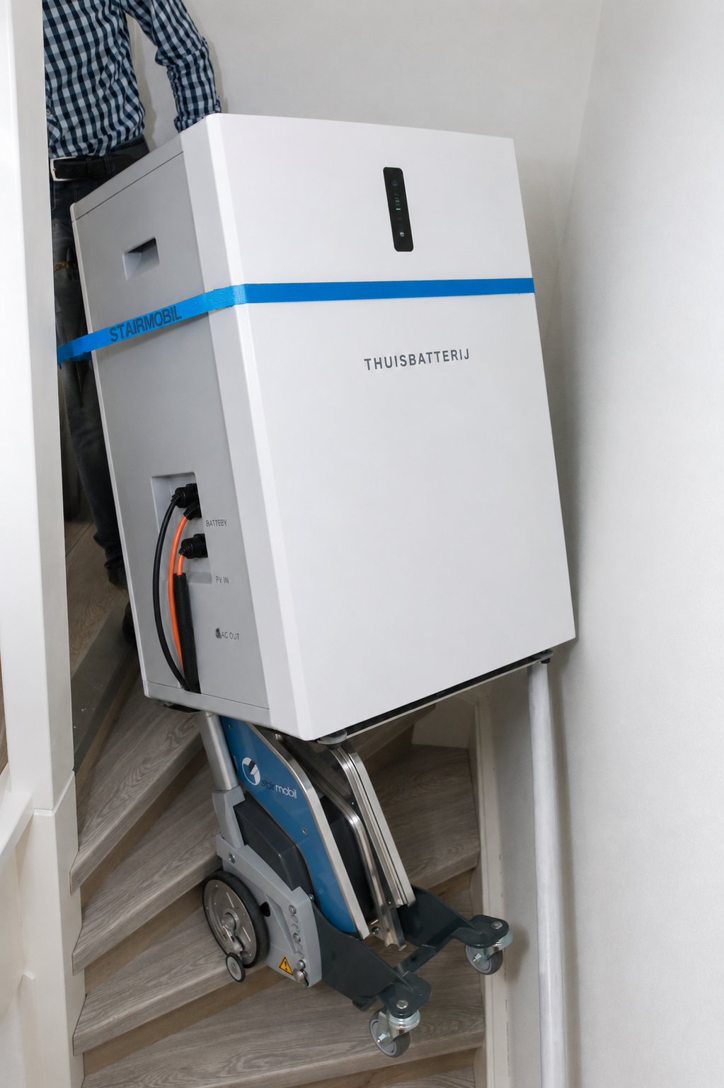 Stairmobil Thuisbatterij Trap op
